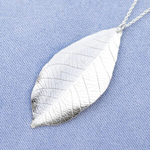 Silver leaf pendant large